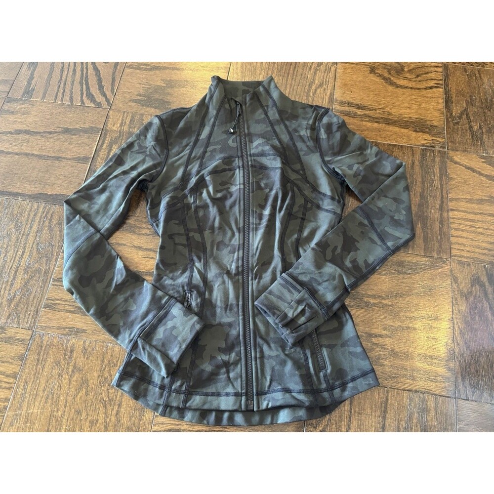 Lululemon Women’s Define Jacket Incognito Camo Multi Green Zip Up Size 4